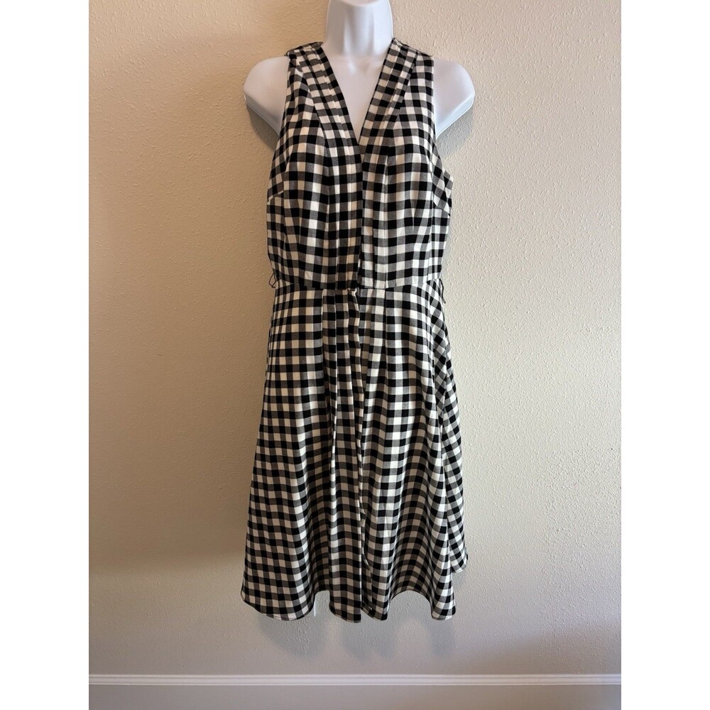 Ann‎ Taylor Gingham Fit and Flare Dress 8 Black White Check Sleeveless Pleated
